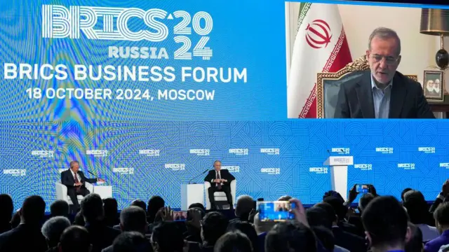 İran Cumhurbaşkanı Pazeşkiyan'ın BRICS zirvesi öncesi video bağlantısı