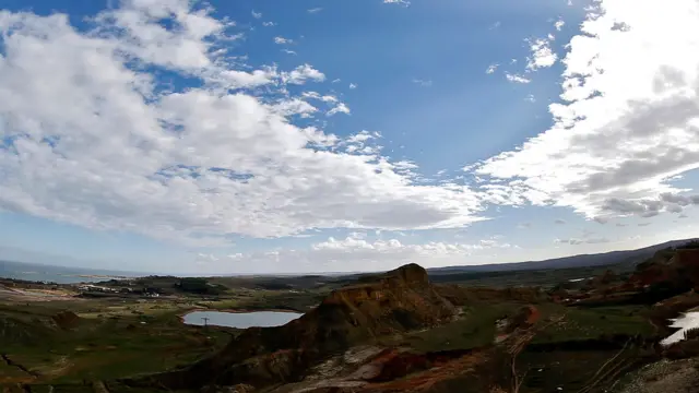 భూమి, ఆకాశం, హొరైజన్