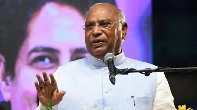 काँग्रेस अध्यक्ष मल्लिकार्जून खरगे