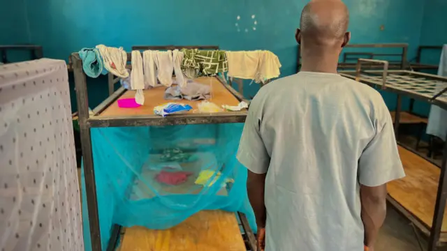 Baba ti wọn ji ọmọ rẹ gbe wa ninu ilegbe awọn akẹkọọ ni Papiri