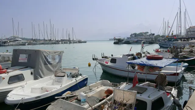 Urla, eskiden sadece İzmirli ailelerin ziyaret ettiği sakin bir tatil beldesiydi