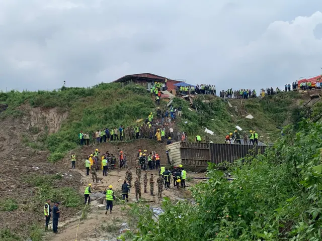 सौर्य एअरलाइन्सको विमान दुर्घटनास्थल