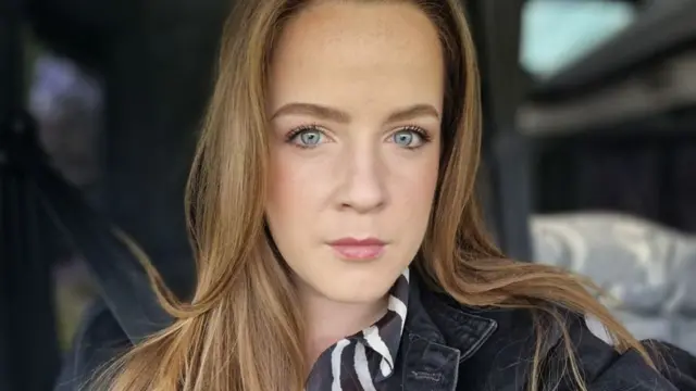 માઇગ્રેન કેવી રીતે થાય, માઇગ્રેનથી કેવી રીતે રાહ મળે, કોલા અને ફ્રાઇથી માઇગ્રેનમાં રાહત મળે, બીબીસી ગુજરાતી આંતરરાષ્ટ્રીય સમાચાર