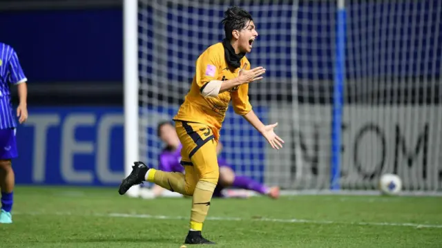 شادی گل زهرا قنبری