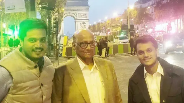 रोहित पवार शरद पवार आणि युगेंद्र पवार 