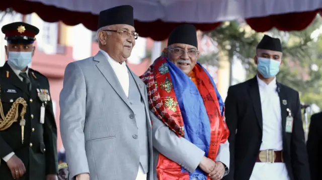 ओली र प्रचण्ड