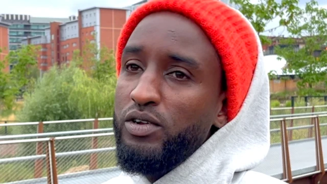 Yoya Jamal, umuririmvyi w’Umurundi ariko yerekana ubuhinga bwiwe mu makungu.