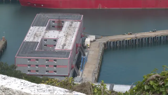 شناور بزرگ بی‌بی استکهلم 