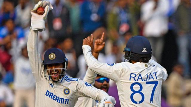 டெஸ்ட் தொடர்