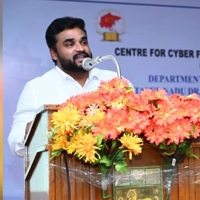 ஹரிஹரசுதன் தங்கவேலு