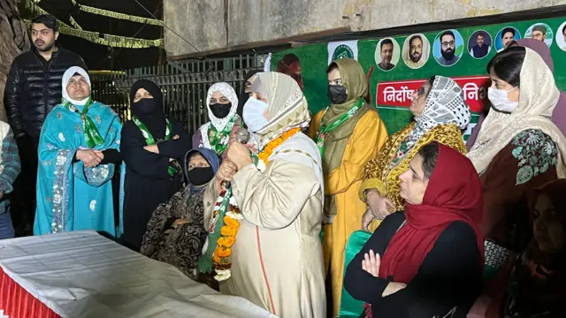 शिफ़ा-उर रहमान की पत्नी नूरीन फ़ातिमा की तस्वीर