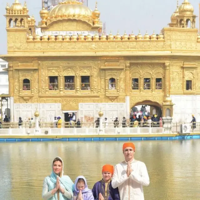 ਜਸਟਿਨ ਟਰੂਡੋ ਪਰਿਵਾਰ ਦੇ ਨਾਲ