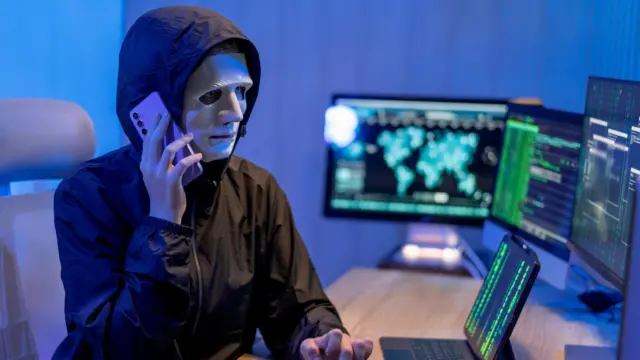 ڈیجیٹل دہشتگردی، پاکستان، فوج