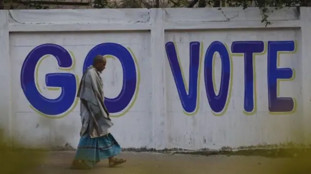 ব্রাসেলস ভিত্তিক আন্তর্জাতিক সংস্থা 'ইন্টারন্যাশনাল ক্রাইসিস গ্রুপ' তাদের এক নিবন্ধে নতুন সরকারের জন্য অন্তত পাঁচটি বড় ধরনের চ্যালেঞ্জের কথা উল্লেখ করেছে