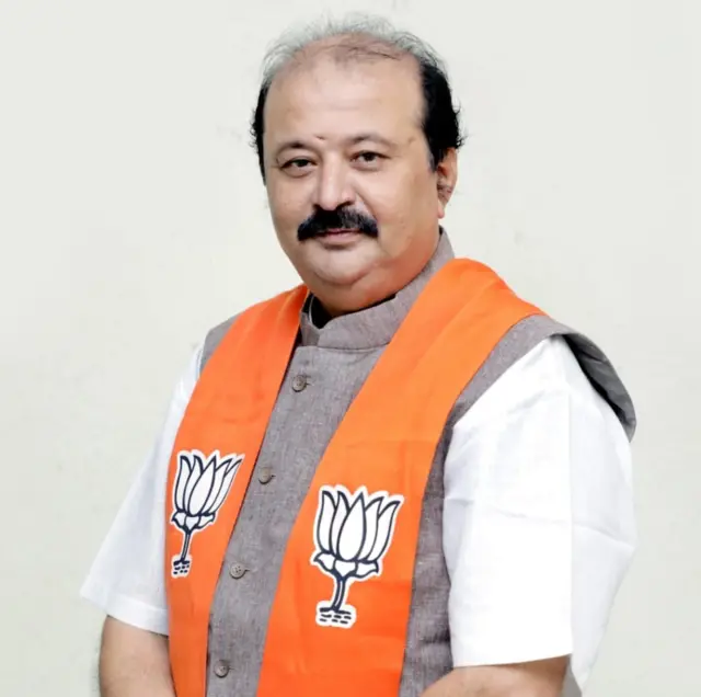પૂર્ણેશ મોદી