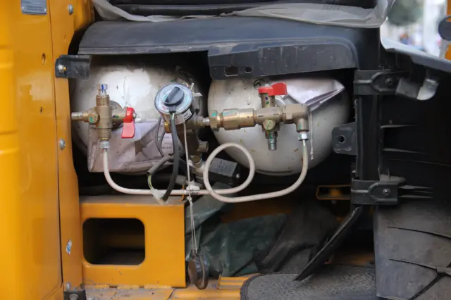 சிஎன்ஜி வாகனங்கள்