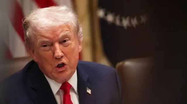 ડોનાલ્ડ ટ્રમ્પે કહ્યું, 'ઍપ્સ્ટીને મારી સામે ષડયંત્ર રચ્યું' – ન્યૂઝ અપડેટ