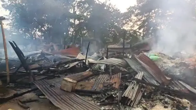 কার্বি আংলংয়ে জ্বালিয়ে দেওয়া হয়েছে বহু দোকান,বাড়ি