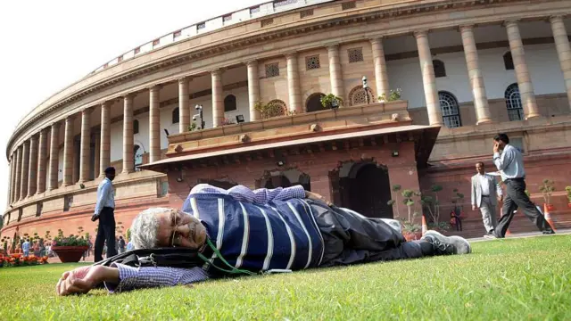 ਧਰਮਵੀਰ ਗਾਂਧੀ