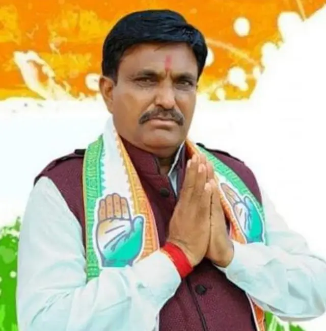 કૉંગ્રેસના ઉમેદવાર ગુલાબસિંહ ઘોડે ચઢીને પ્રચાર કરતા જોવા મળ્યા હતા