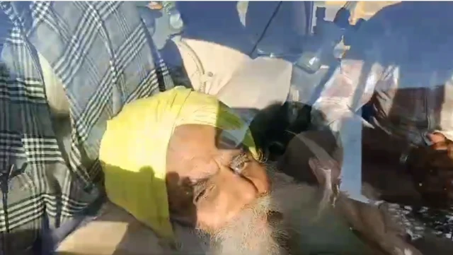 ਐਂਬੂਲੈਂਸ ਵਿੱਚ ਜਗਜੀਤ ਸਿੰਘ ਡੱਲੇਵਾਲ
