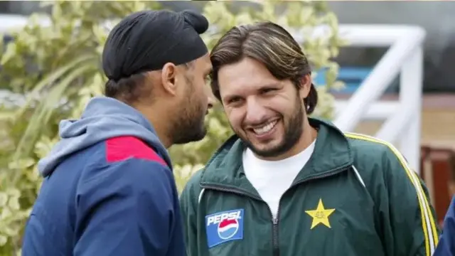 آفریدی کی انڈین کھلاڑیوں سے چشمک نئی نہیں ہے