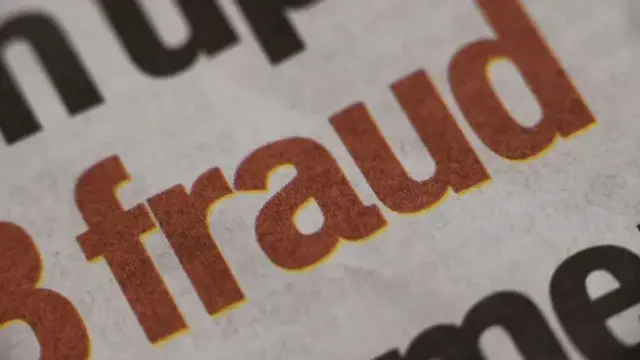 போலி ஐ ஏ எஸ் அதிகாரி 