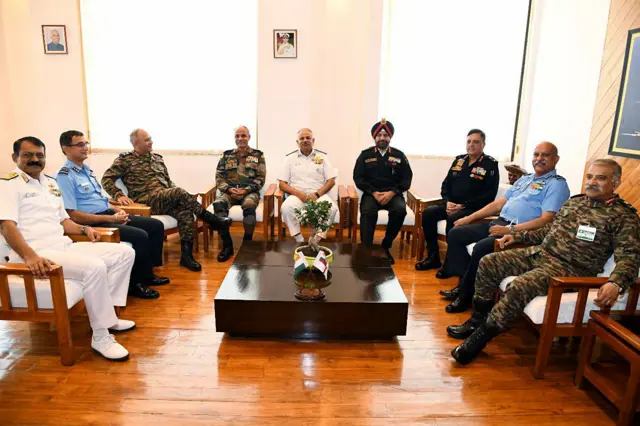 फ़रवरी 2022 में इंटीग्रेडेट मैरीटाइम थिएटर कमांड बनाने के लिए सेना के तीनों अंगों के कमांडर इन चीफ़ की बैठक हुई थी.