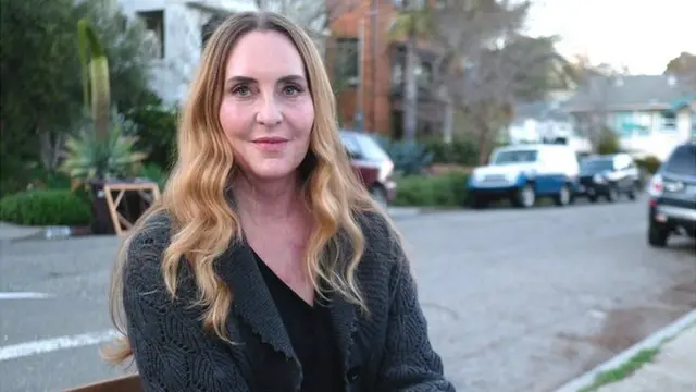 리사 제닝스 영의 모습