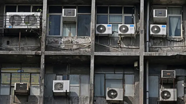 ஏசி, ஏசி பயன்பாடு, குளிர்சாதனம், ஏசி கட்டுப்பாடுகள், வெப்பநிலை