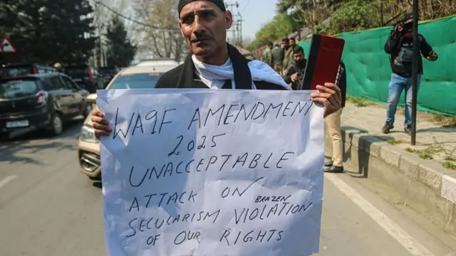 या नव्या कायद्याला अनेक राज्यांत विरोध होत आहे.
