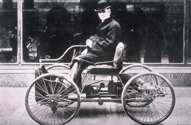  હેનરી ફોર્ડ 