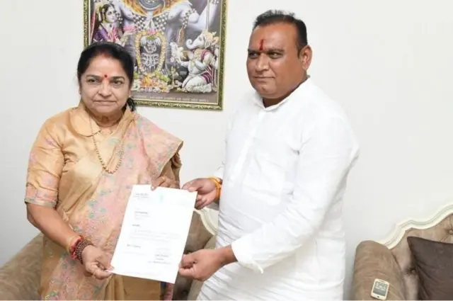 બીબીસી ગુજરાતી ભાજપ કૉંગ્રેસ આપ વીસાવદર પેટાચૂંટણી હર્ષદ રિબડિયા ભૂપત ભાયાણી