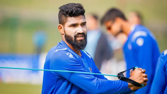 क्रिकेट 