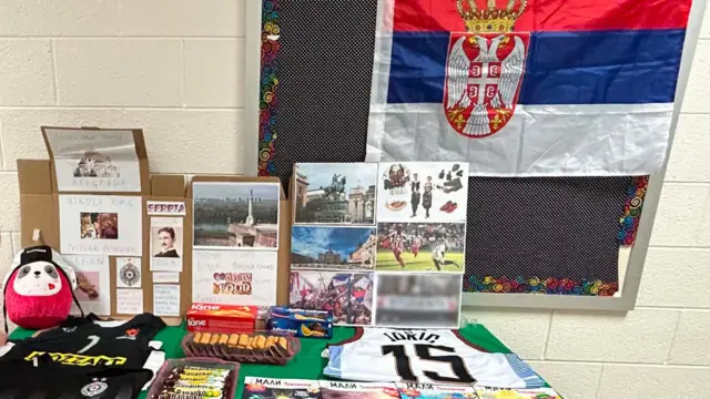 Представљање елемената српске културе у једној од школа у Америци, април 2025.