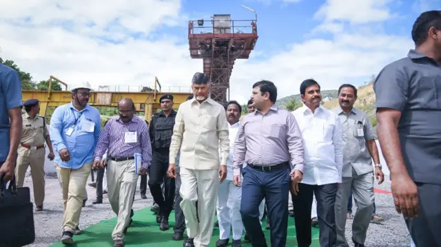  వెలిగొండ ప్రాజెక్టు, చంద్రబాబు