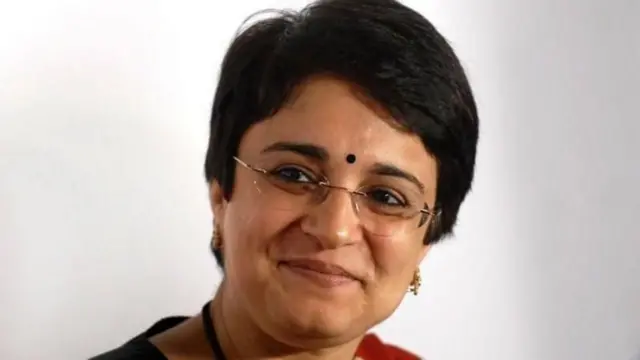 माधबी बुच यांच्या कारकीर्दीची सुरुवात