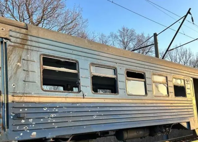 Вагон зі слідами обстірлу 