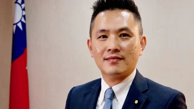 چارلز چن از حزب مخالف کومینتانگ می‌گوید دیدار پلوسی نشانهٔ حمایت از تایوان است