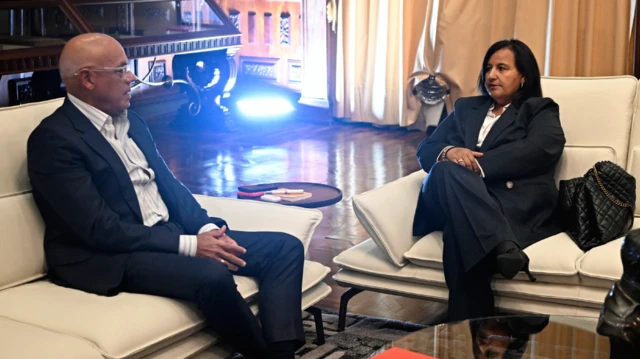 Jorge Rodríguez y Dinorah Figuera