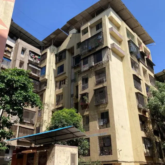 મીરા રોડ સ્થિત ફ્લૅટમાં મનોજ સાને અને સરસ્વતી વૈદ્ય રહેતા હતા