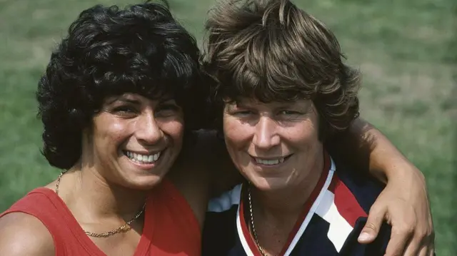 تصویر فاطیما و مارگارت ویتبرد در سال ۱۹۷۷