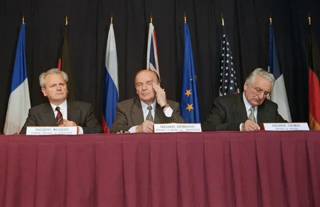 Президенти Сербії, Боснії та Хорватії домовилися про мир — але залишилися незадоволені угодою