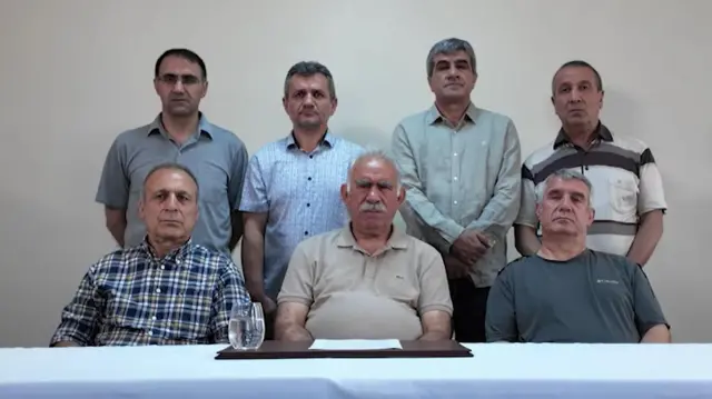 Abdullah Öcalan'dan video mesaj: 'PKK hareketine son verilmiştir' - BBC News Türkçe