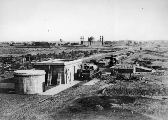 ਲਾਹੌਰ ਤੋਂ ਕੁਝ ਮੀਲ ਦੂਰ ਲਗਭਗ 1880 ਦਾ ਇੱਕ ਦ੍ਰਿਸ਼