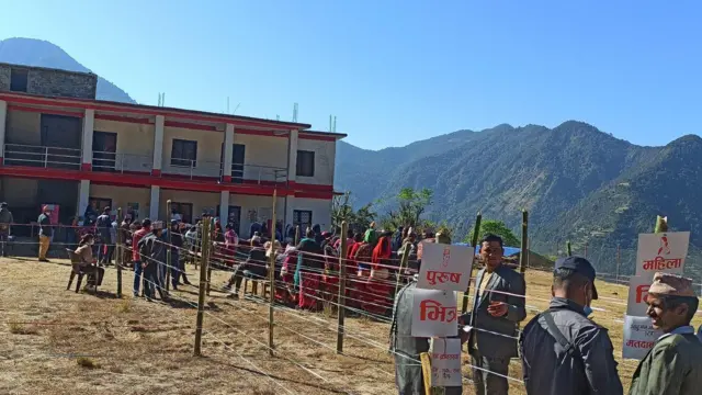 मतदान केन्द्र 