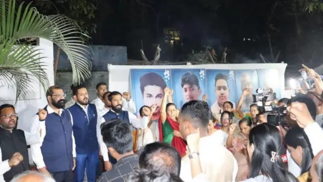 அஸ்ஸாம் மற்றும் மேற்கு வங்கத்தில் குடியுரிமைத் திருத்தச் சட்டத்தை அமல்படுத்துவதால் பாஜகவுக்கு என்ன ஆதாயம்?