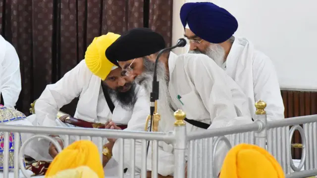 ਅਕਾਲ ਤਖ਼ਤ