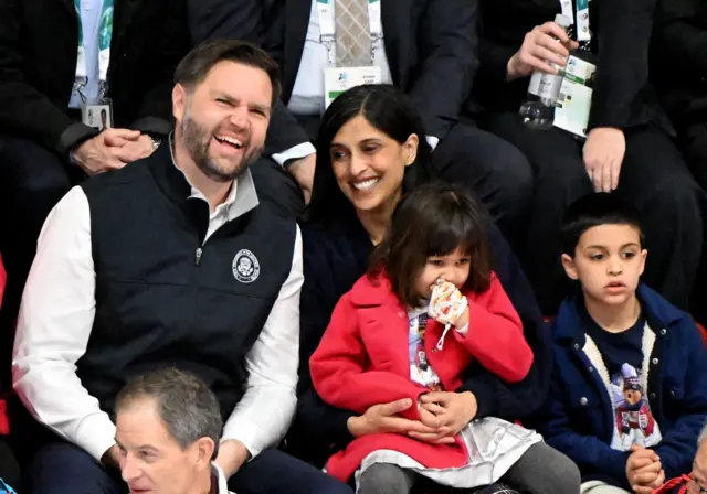 džej di vens, američki potpredsednik sa ženom i decom