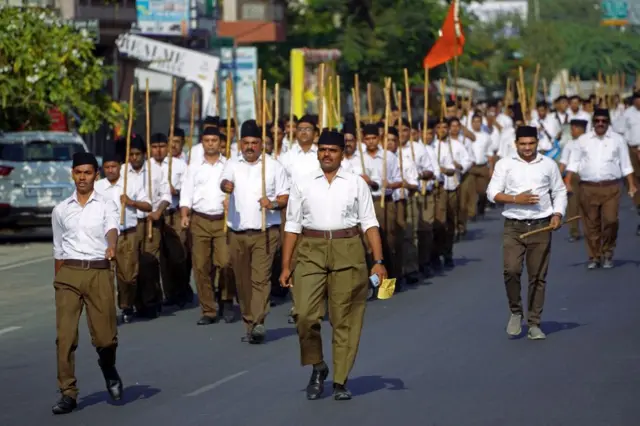 பாஜகவில் காணாமல் போகும் தலைவர்கள்; அசுரபலம் பெறுகிறதா மோடி - ஷா கூட்டணி?